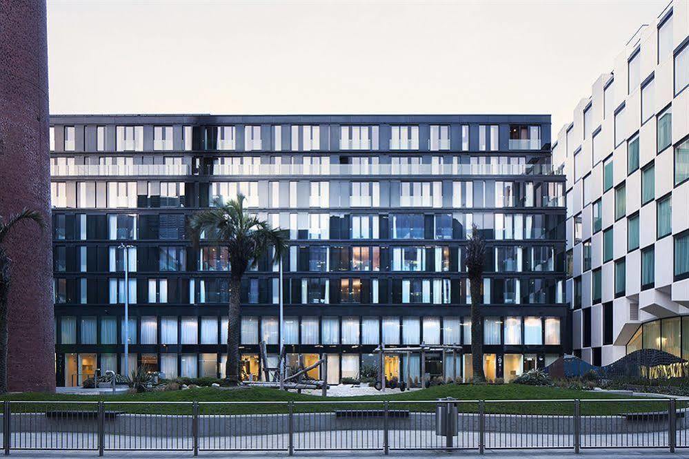 Your Base Dublin - Grand Canal Square Esterno foto